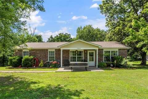 23425 County Road 530, Colcord, OK 74338