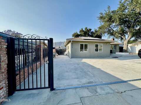 8213 Oswego Street, Sunland, CA 91040