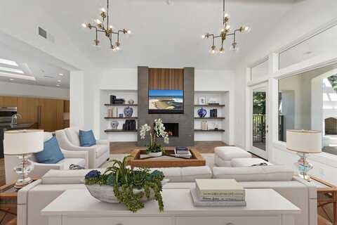 7987 Entrada De Luz West, San Diego, CA 92127