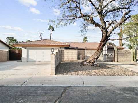 3190 E Vincentia Road, Palm Springs, CA 92262