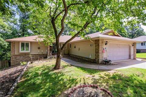 8 Ashton LN, Bella Vista, AR 72715