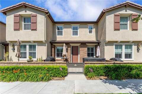 6 Fenix Street, Rancho Mission Viejo, CA 92694
