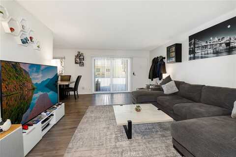 10757 Hortense Street, North Hollywood, CA 91602
