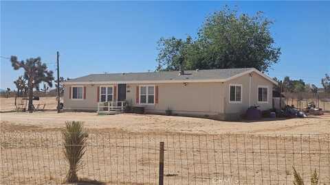 6833 South Street, Phelan, CA 92371