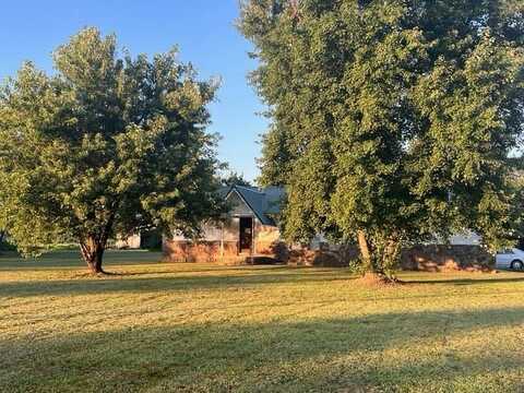 550 River RD, Pottsville, AR 72858