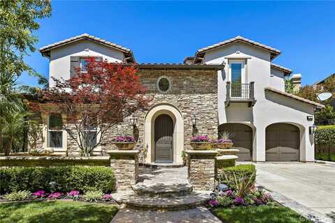 19 Dennis Lane, Ladera Ranch, CA 92694