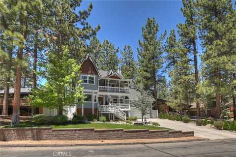 457 Woodside Drive, Big Bear City, CA 92314