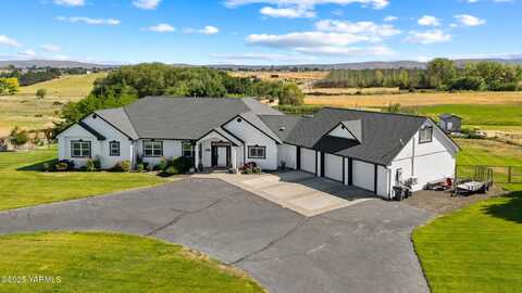 15700 Tieton Dr, Yakima, WA 98908