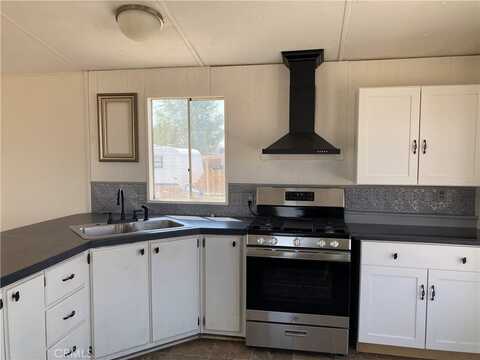 16450 Frontage Road, North Edwards, CA 93523