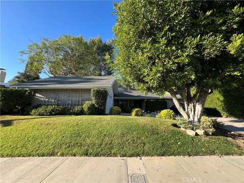 4168 Towhee Drive, Calabasas, CA 91302