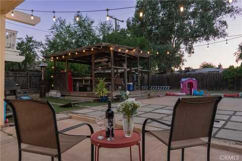 465 Mesa Grande Drive, Shandon, CA 93461