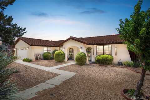 7390 Chase Avenue, Hesperia, CA 92345