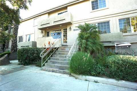 18347 Saticoy Street, Reseda, CA 91335