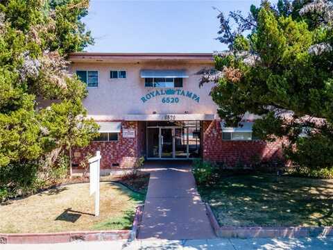 6520 Shirley Avenue, Reseda, CA 91335