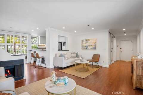 555 Esplanade, Redondo Beach, CA 90277