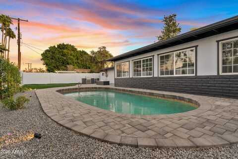 1302 W Golden Lane, Phoenix, AZ 85021