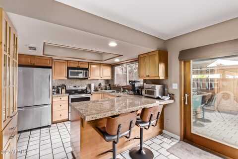 5941 N 83RD Street, Scottsdale, AZ 85250