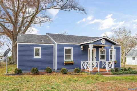 6717 Mooresville Road, Tanner, AL 35761