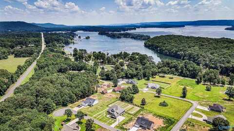 46 Luke Street, Scottsboro, AL 35769