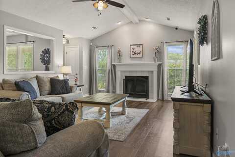139 Clear Creek Drive, New Market, AL 35761