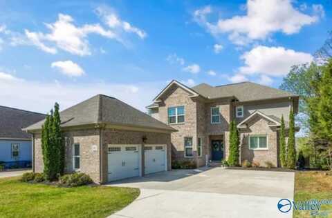 2807 Talon Circle, Huntsville, AL 35811