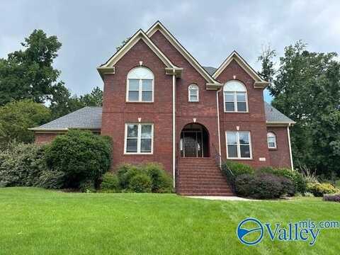 2915 Honors Row SE, Hampton Cove, AL 35763