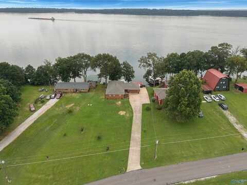 910 County Road 91, Rogersville, AL 35652