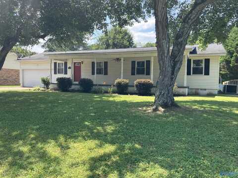 2723 Longfellow Drive, Decatur, AL 35603