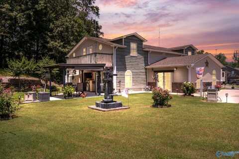 1727 Convict Camp Road, Guntersville, AL 35976
