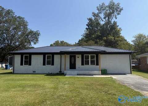 4102 Wright Cir, Rainbow City, AL 35906