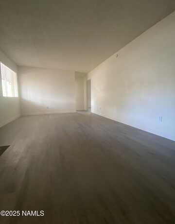 1710 N West Street, Flagstaff, AZ 86004