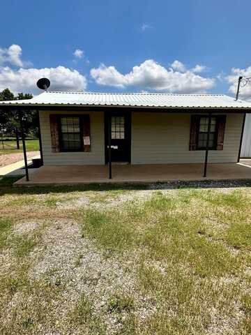 2302 E Broadway, Sweetwater, TX 79556