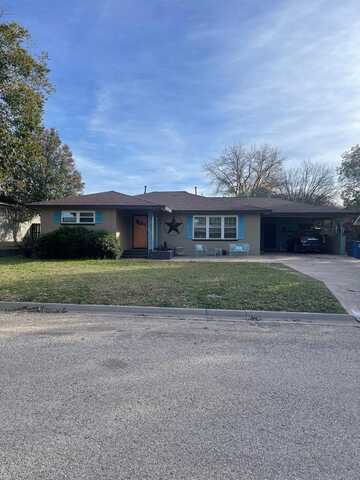 1300 Grand, Sweetwater, TX 79556