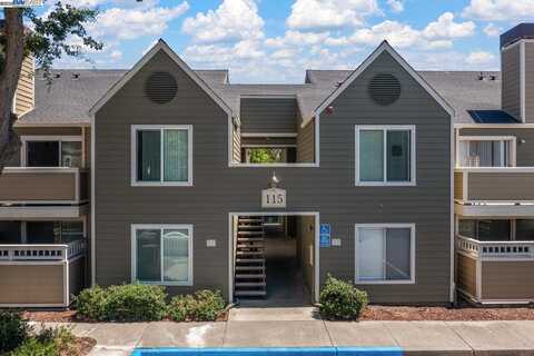 115 Reflections Dr, San Ramon, CA 94583