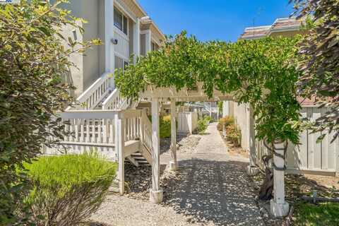 3399 Norton Way, Pleasanton, CA 94566