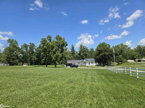 1720 S 12Th Street, Centerville, IA 52544