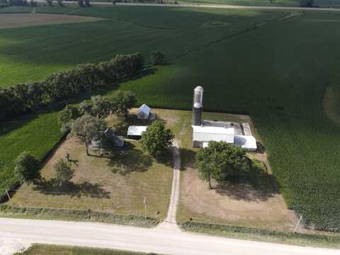 1260 240Th Street, Waverly, IA 50677