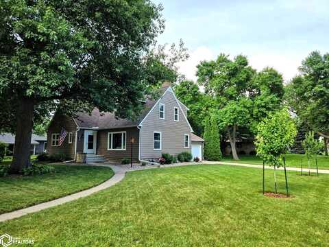 2807 5th Street, Emmetsburg, IA 50536