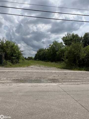 W Grimes, Fairfield, IA 52556