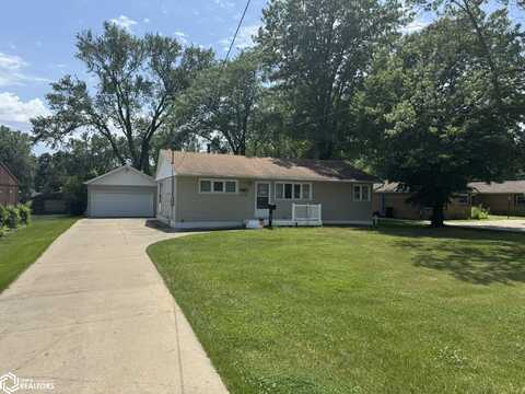 546 Crestview Avenue, Ottumwa, IA 52501