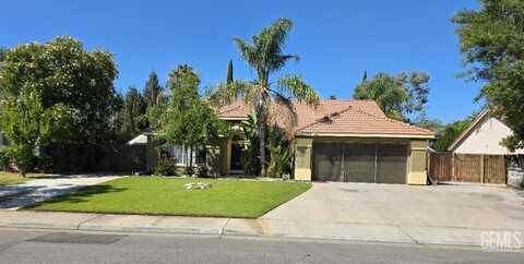 10302 Willow Bend Court, Bakersfield, CA 93312