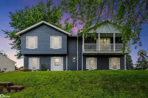220 E Southridge Road, Marshalltown, IA 50158