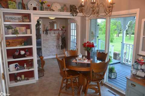 463 E Rochester St, Ottumwa, IA 52501
