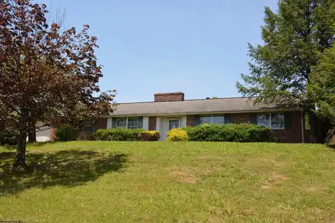 129 Vista Drive, Bridgeport, WV 26330