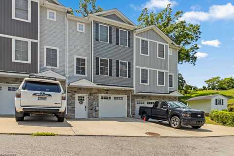 8 Misty Lane, Fairmont, WV 26554