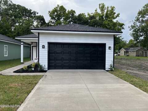 2122 W 2ND Street, Jacksonville, FL 32209