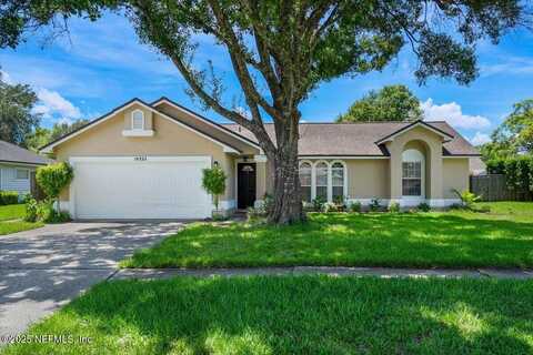 10334 TRIPLE CROWN Avenue, Jacksonville, FL 32257