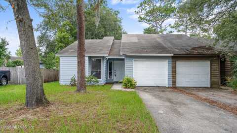 11728 FT CAROLINE LAKES Court, Jacksonville, FL 32225
