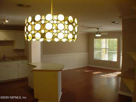 3591 KERNAN Boulevard unit: 123, Jacksonville, FL 32224
