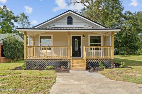 4204 Clay Street, Marianna, FL 32448